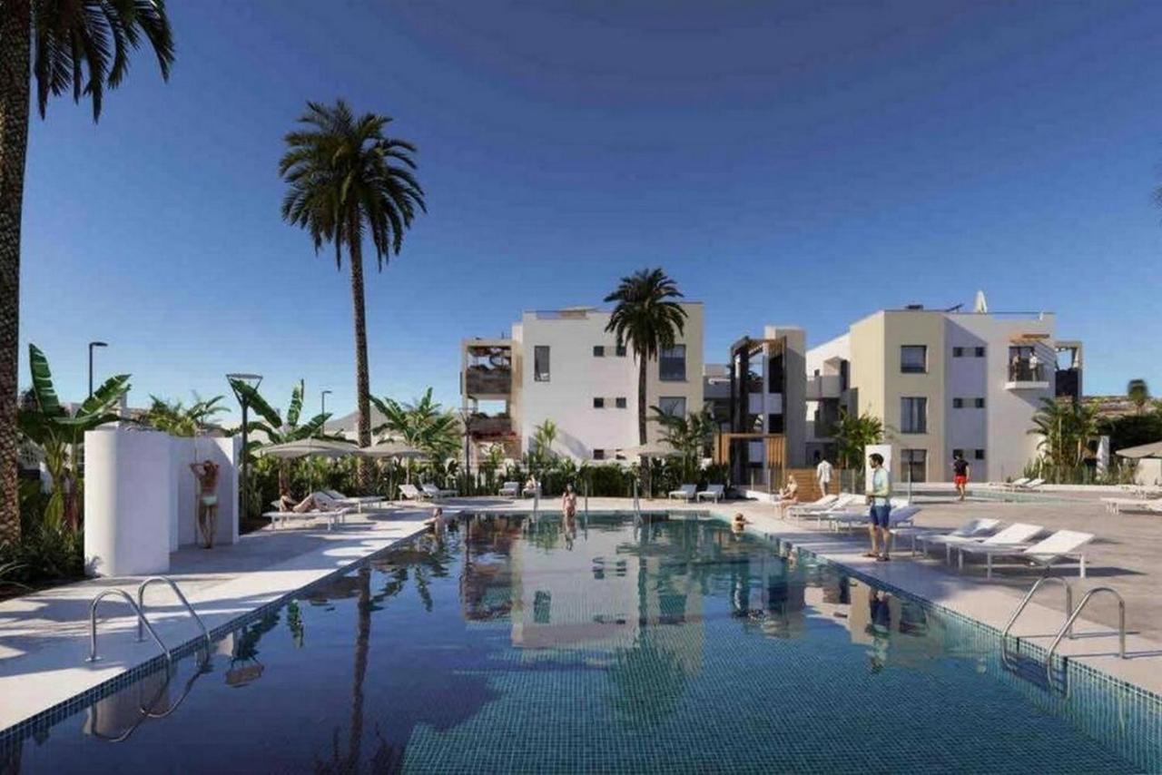 Green View Luxury Appartment In New Complex Pueblo Majorero Next To Golf Course 5 Min Walk From The Beach And Atlantico Shopping Centre In Caleta De Fuste Next To Cassino And Elba Sara Hotel 2 Bedrooms 2 Bathrooms Huge Terace! Exteriör bild