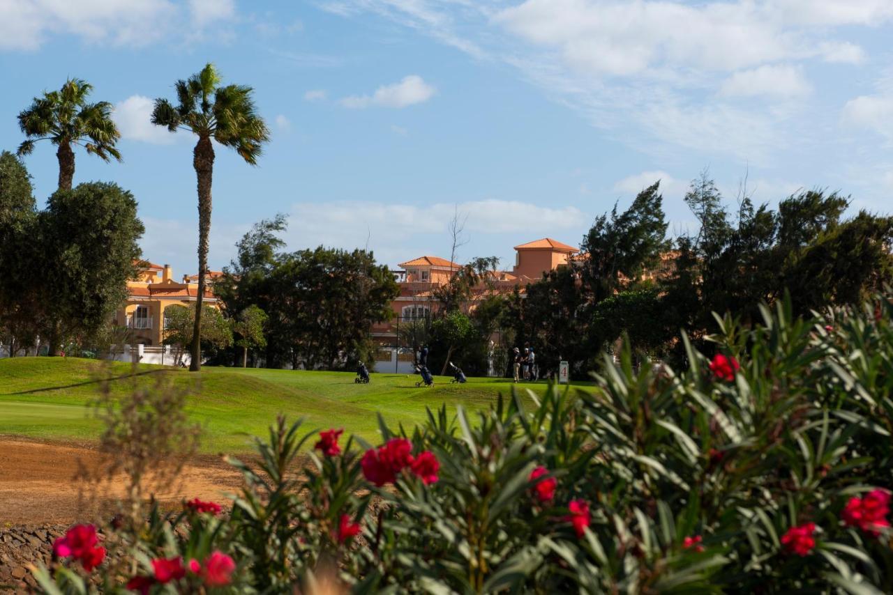Green View Luxury Appartment In New Complex Pueblo Majorero Next To Golf Course 5 Min Walk From The Beach And Atlantico Shopping Centre In Caleta De Fuste Next To Cassino And Elba Sara Hotel 2 Bedrooms 2 Bathrooms Huge Terace! Exteriör bild